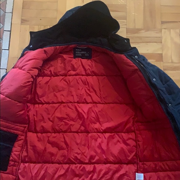 Jacket - Picture 3 of 4